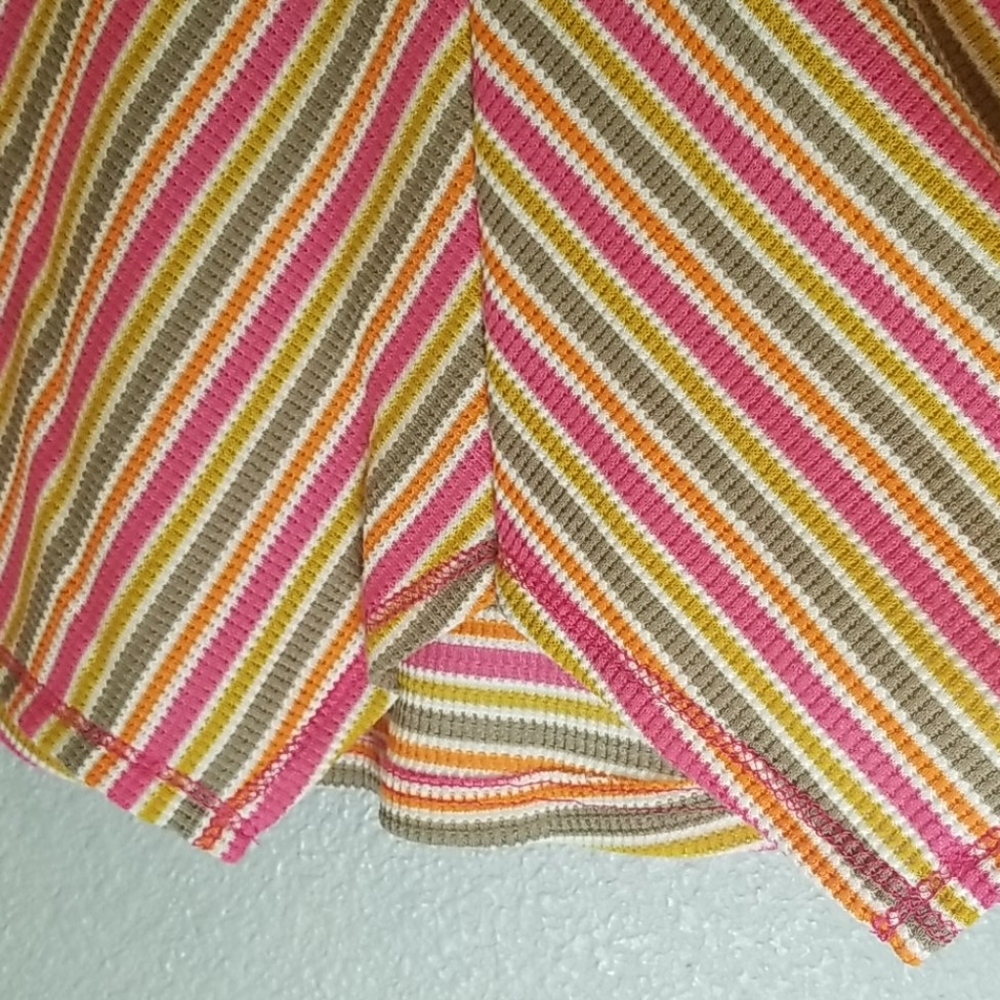 3 for $15 Ginger G Striped Top Small - Picture 4 of 6
